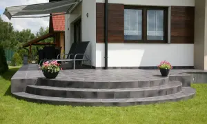 Najlepsze kleje na taras: sprawdź, co ochroni przed zniszczeniem