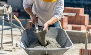 Cement do zaprawy murarskiej: Unikaj błędów przy wyborze idealnego rodzaju
