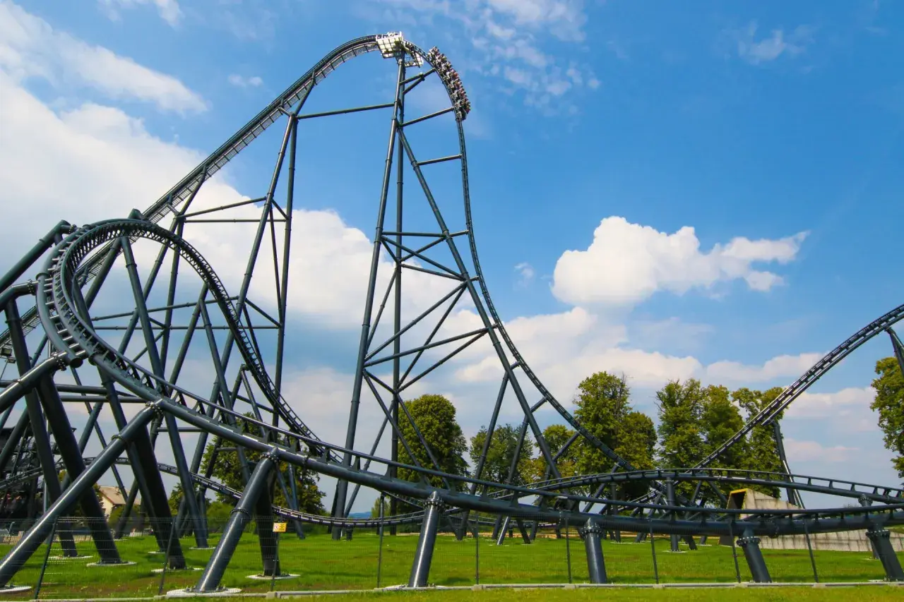Ile kosztowała budowa Hyperiona? Szokująca cena roller coastera